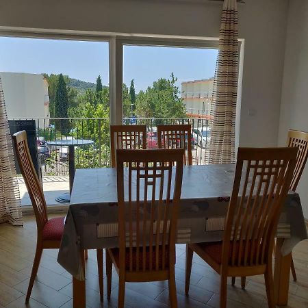 Apartment Greta,50 Meters To The Beach Banjole Exterior foto